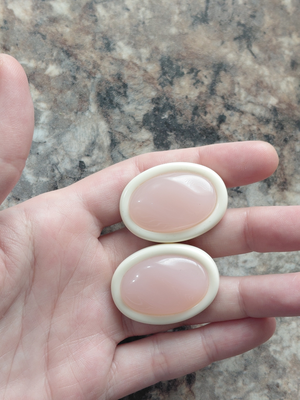 Vintage 1990 Avon "Shades of Spring" Pale Pink Clip On Chunky Stud Earrings